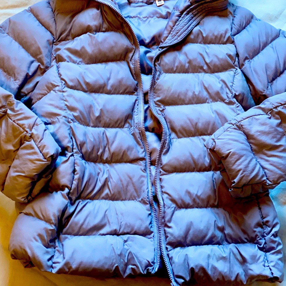 Beautiful Uniqlo winter jacket for girl